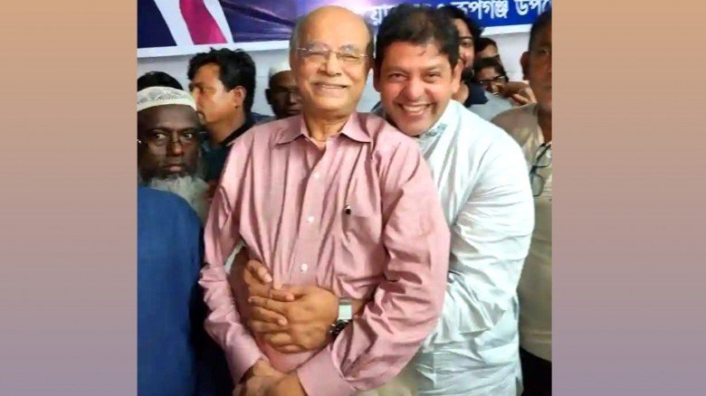 কাজী মনিরুজ্জামান মনিরকে  সাথে নিয়ে নির্বাচন করবে ...