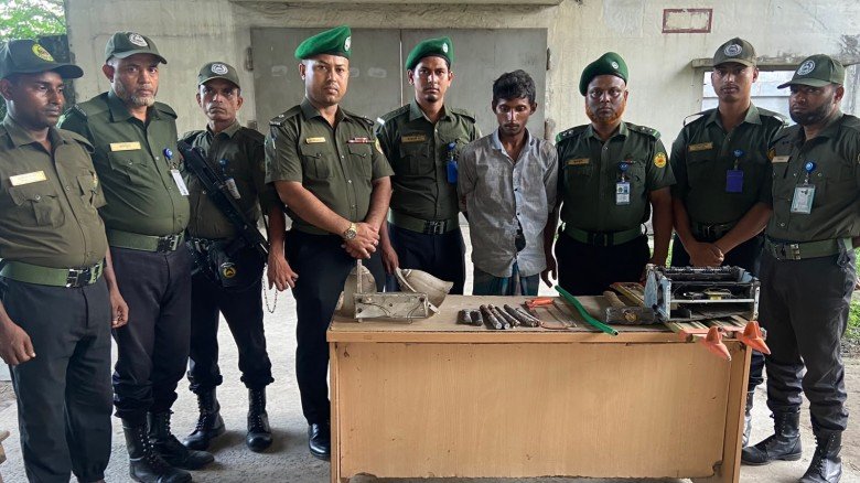 রূপগঞ্জে লিনা পেপার মিলে চুরি ঠেকাল আনসা